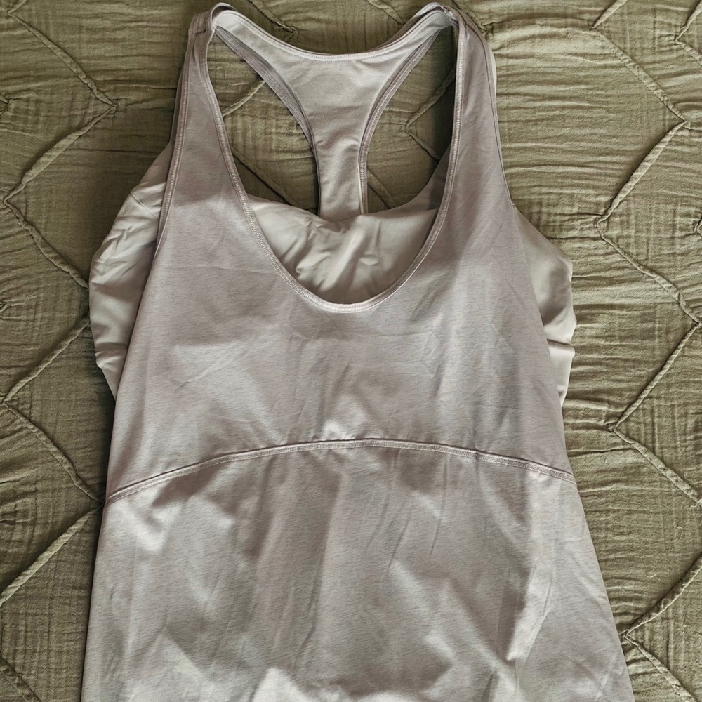 Lululemon Tank top with built in bra